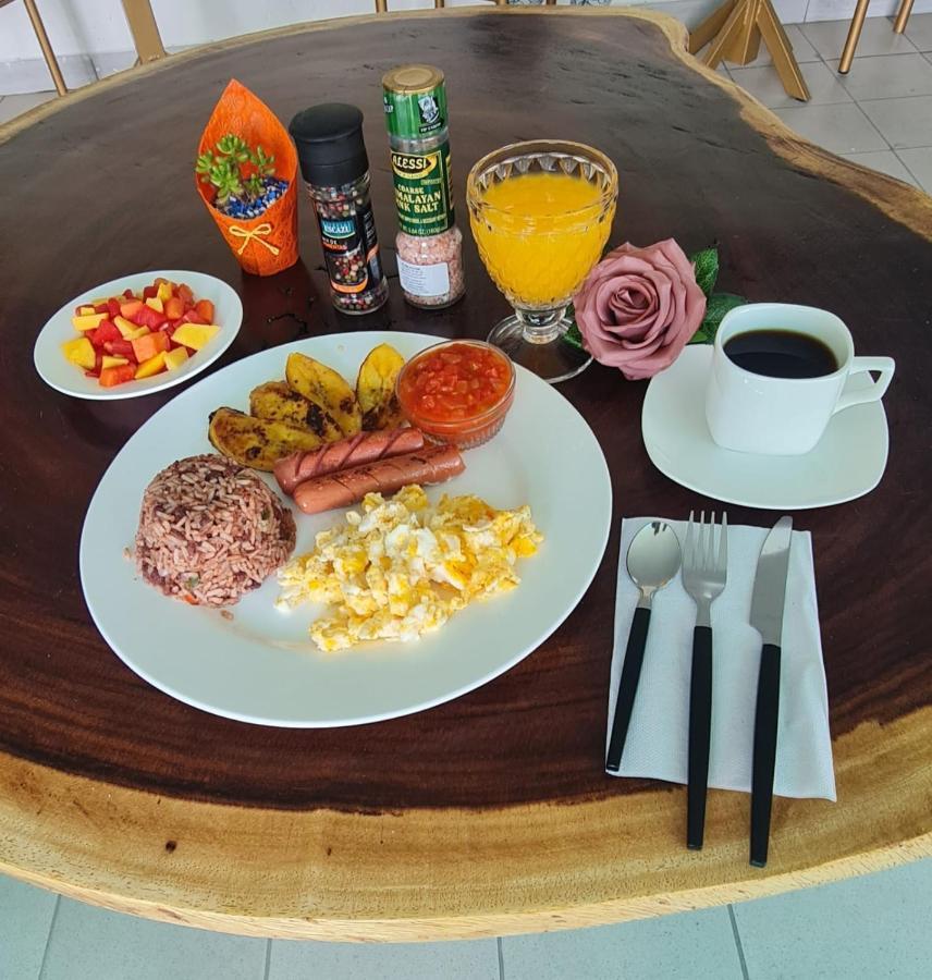 Lop Inn San Jose Aeropuerto - Costa Rica Ciudad Cariari Dış mekan fotoğraf